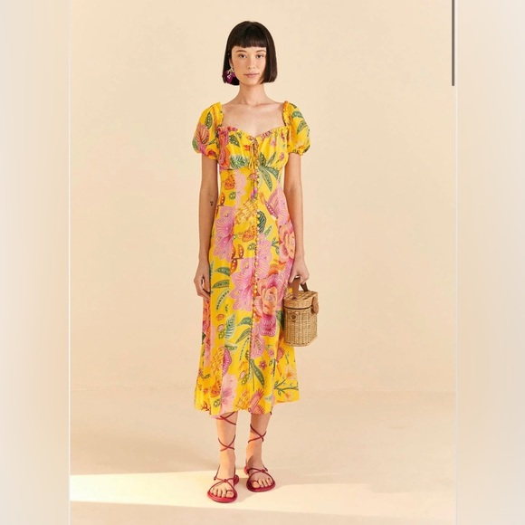 FARM Rio Dresses & Skirts - NWT FARM Rio Yellow Macaw Bloom Puff-Sleeve Midi Dress